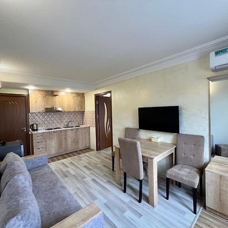 The Hill Guest House Ереван Экстерьер фото