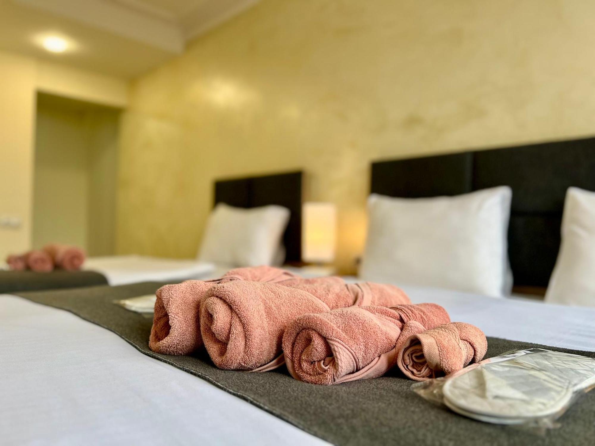 The Hill Guest House Ереван Экстерьер фото